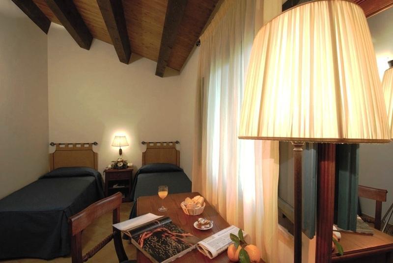 Hotel Relais Angimbe Калатафімі Екстер'єр фото